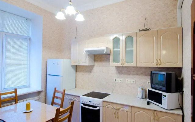 Апартаменты «LUXKV на Дружинниковской»