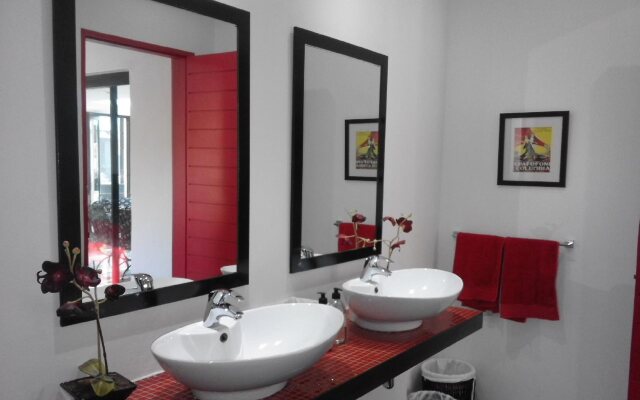 21 Kingfisher Guesthouse