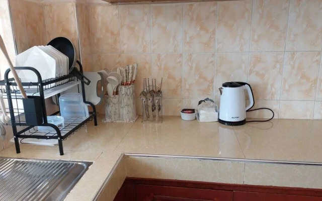 Lux Suites Bayloft Apartments Homabay