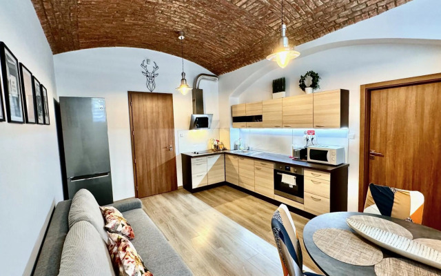 Residence Dobrovskeho 30