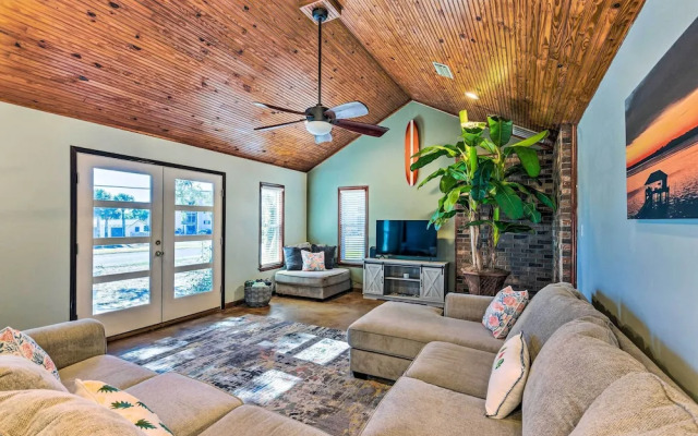 Serene Pensacola Vacation Rental w/ Gas Grill