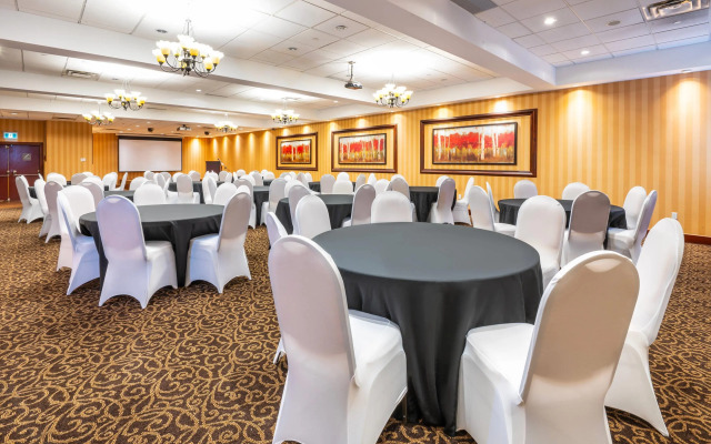 Comfort Inn & Conference Centre Toronto Airport