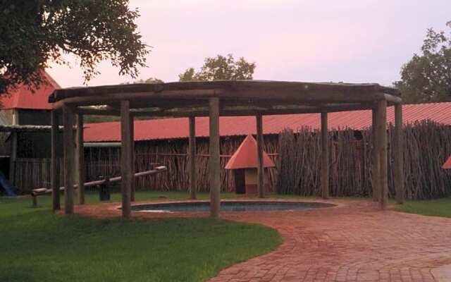 Sondela Nature Reserve & Spa - Moselesele Tent Camp