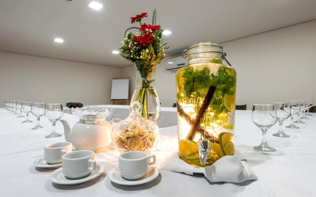 Coral Plaza Apart Hotel