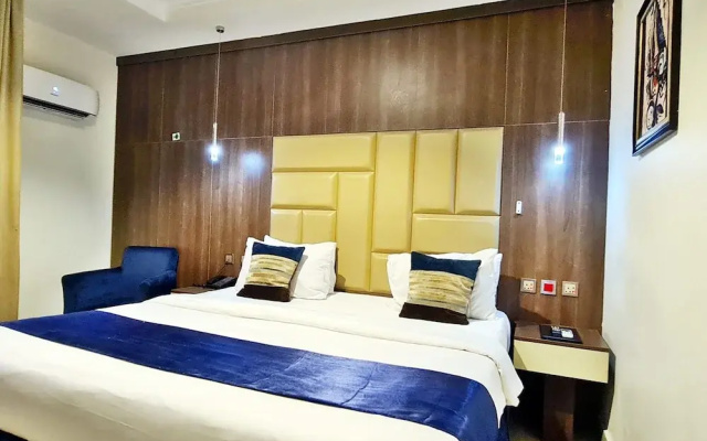 Villa Toscana Hotel Asaba