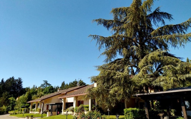 Montebello Park Hotel