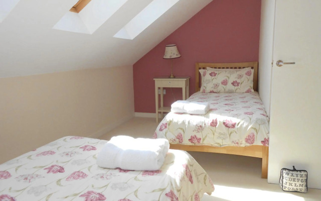 Sunnybank House in North Epsom