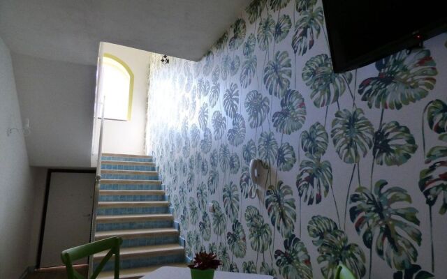 Aramoni B&B