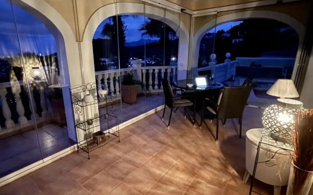 Villa Miraflores Comfortable Holiday Residence