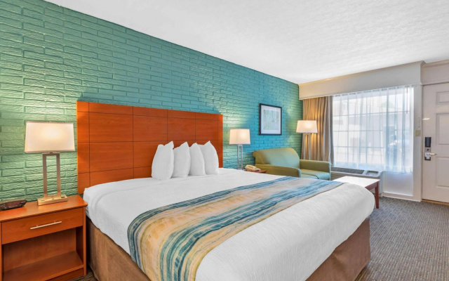 Best Western Hendersonville Inn