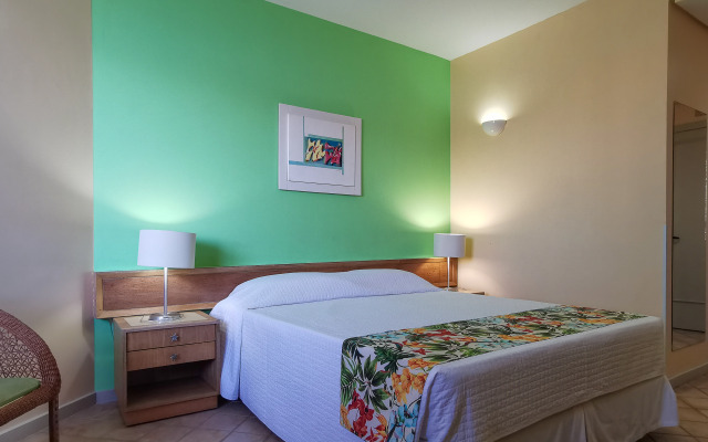 Ingleses Praia Hotel