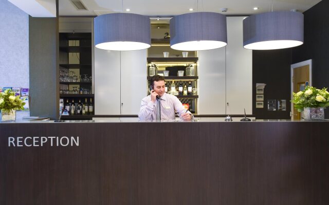 Best Western Chiswick Palace & Suites