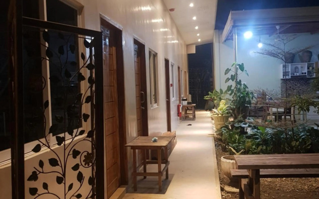 B&S pension house