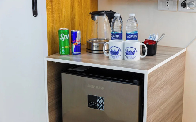 Number One Pyramids Hotel