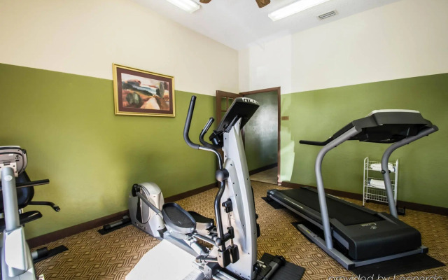 Quality Inn near Blue Spring