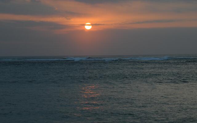 Melasti Beach Resort & Spa