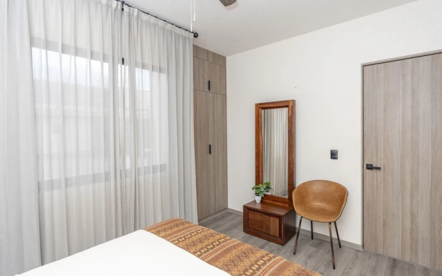 4BR Oasis with Pool & Gym at Nueva Escondida