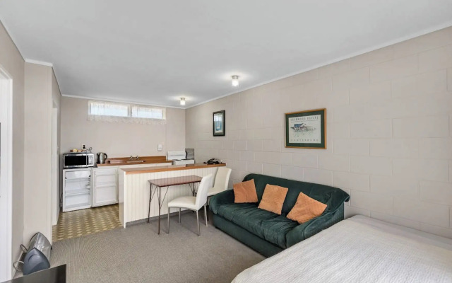 Mount Eden Motel