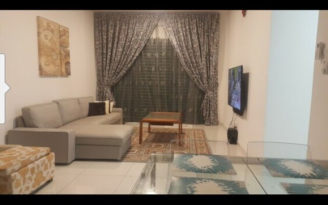 D Aura Homestay Zeva Residence