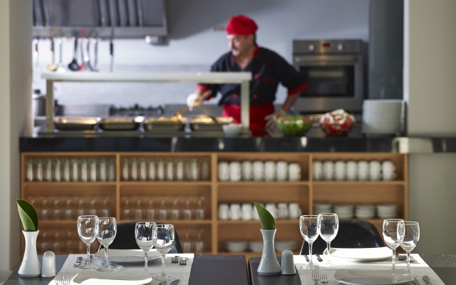 Oktober Downtown Boutique Hotel