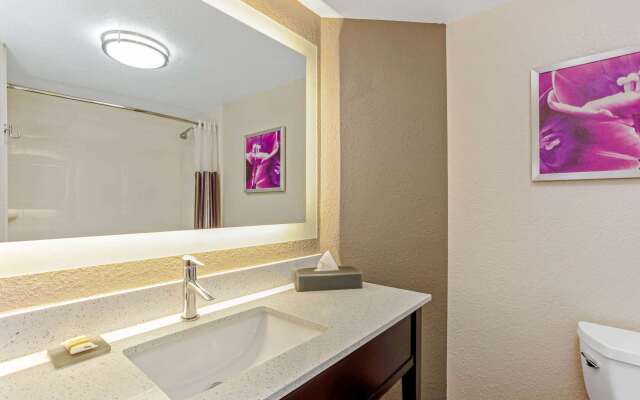 La Quinta Inn & Suites by Wyndham Panama City