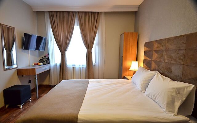 Cadde 7 Otel