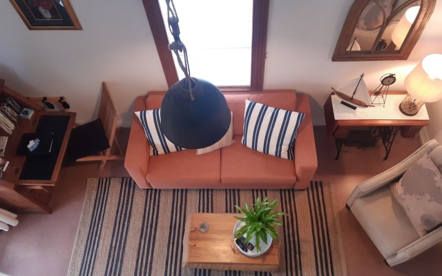 Harbour View Cottage Boutique B&b – Guest Rooms – Auckland