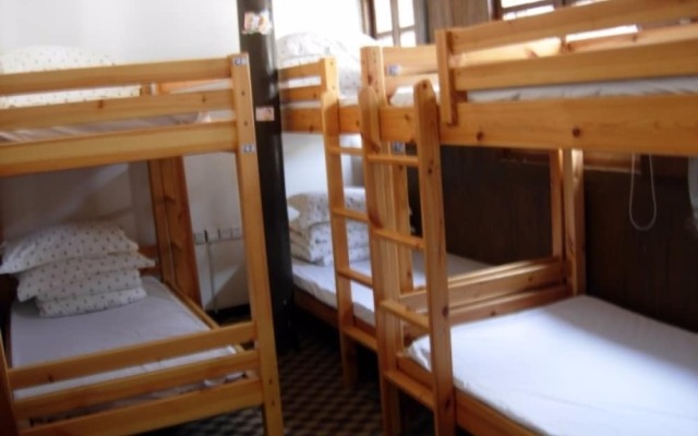 Xiaoshanlou International Youth Hostel