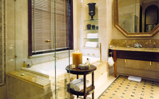 Palazzo Hotel