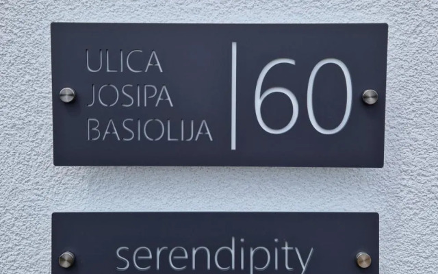 Serendipity Apartment