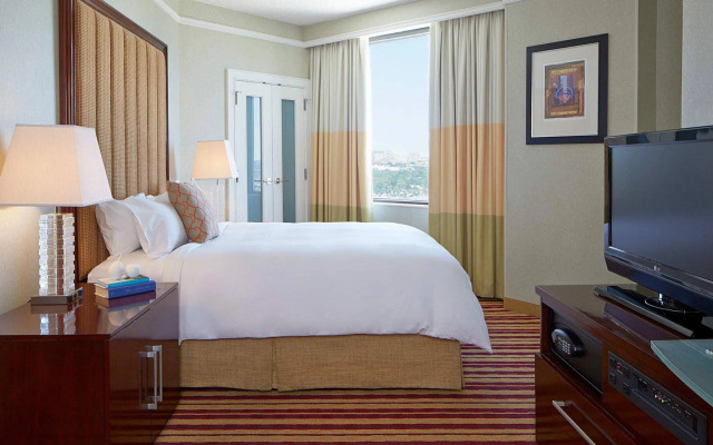Renaissance Dallas Hotel