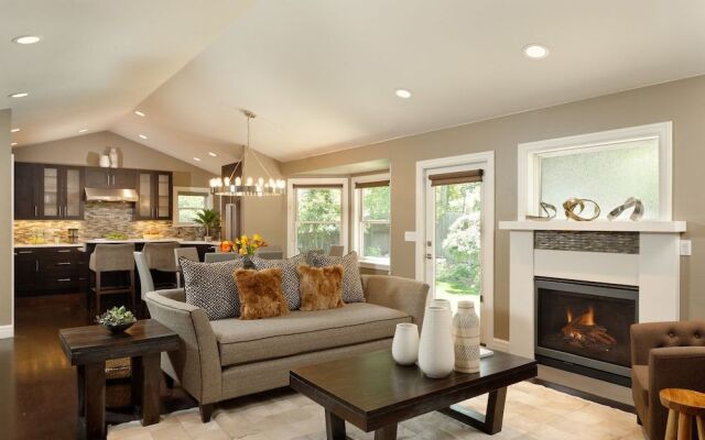 Frias Homes Of Aspen