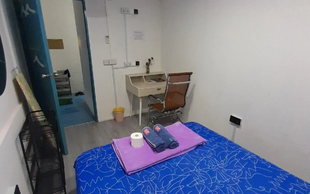 CoLiving Hostel Bandar