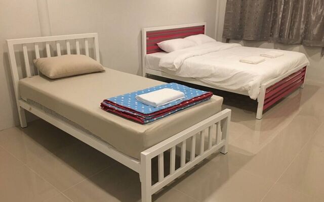 Silathong Coffee and Flower