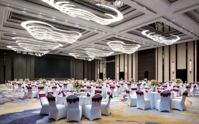 Crowne Plaza Baoji City Center by IHG