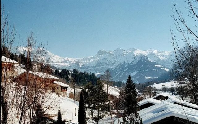 Chalet Iris