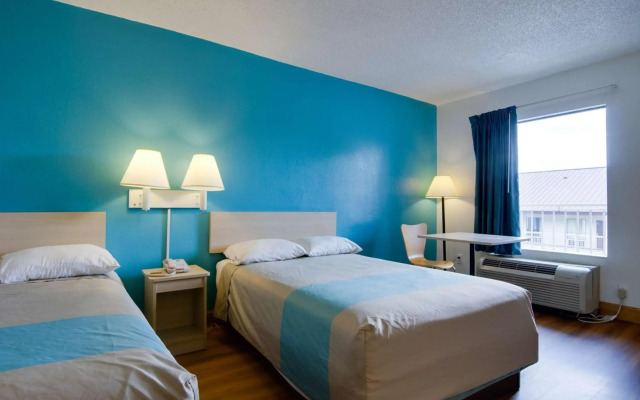 Motel 6 Atlanta GA