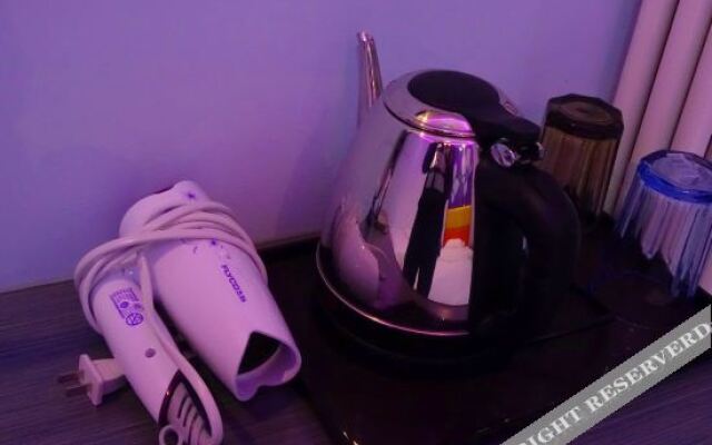 Westin Fashion Hotel (East District of Zhengda First Affiliated Hospital)