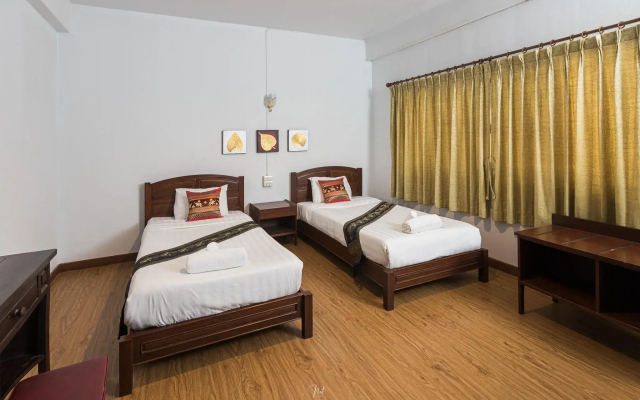 Miami Hotel Chiang mai