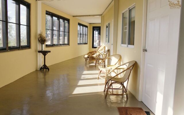 Rai Ruen Rom Organic Farm