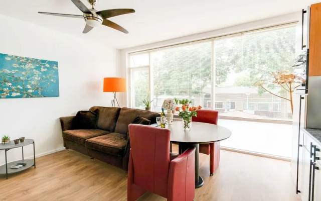 Cosy Apartment in Alkmaar with Balcony