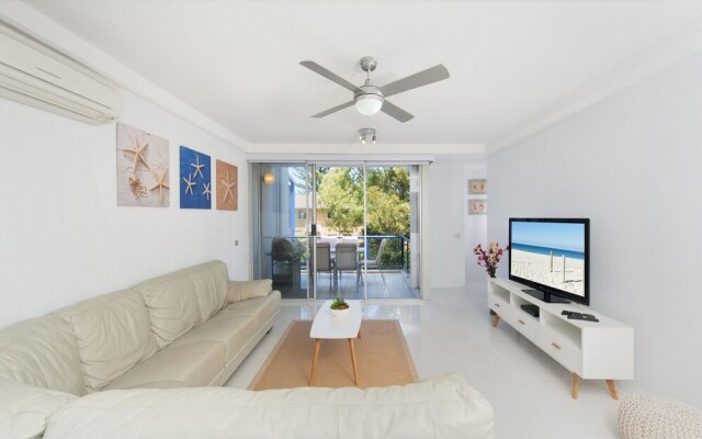 Cirrus, 2/44 Marine Drive