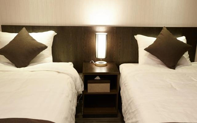 Cs Premier Hotel