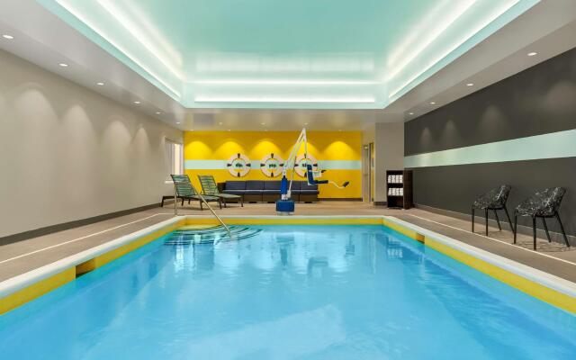 Tru By Hilton Albany Airport, NY