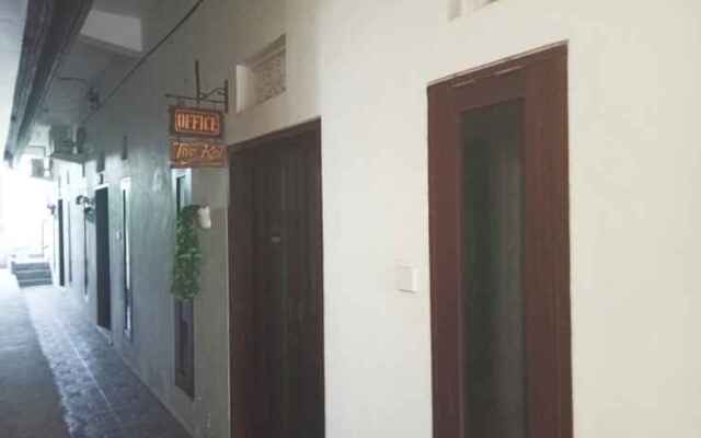 Oyo 90195 The Koi Guest House