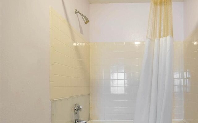 Studio 6 Suites Louisville, KY – Airport/Expo Center