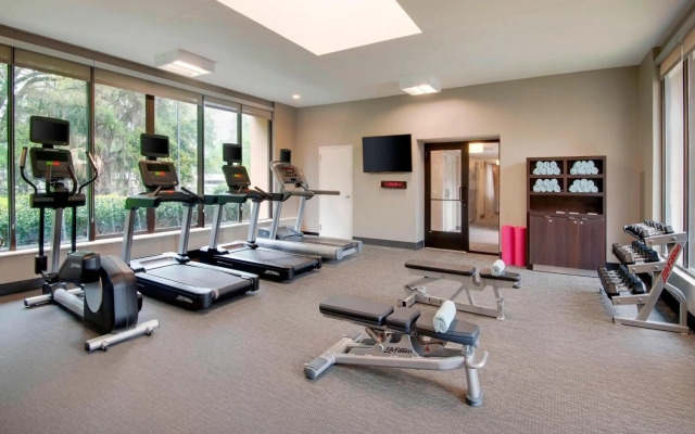 Courtyard by Marriott Savannah Midtown