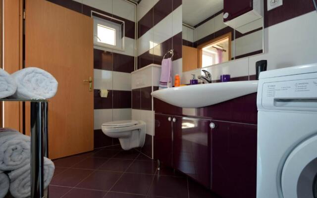 Apartments Maslina