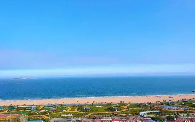 West Coast Seaview Apartment