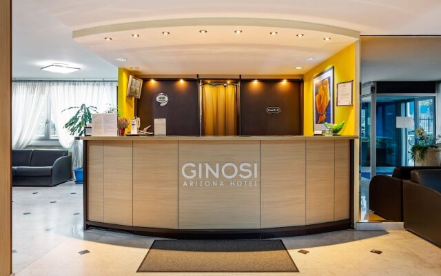 Ginosi Arizona Hotel